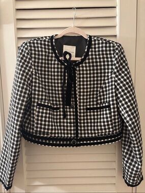New Avec Les Filles Black and White Tweed Cropped Jacket